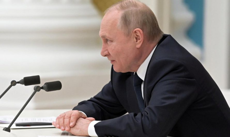 Biden anuncia severo bloqueo económico a Rusia: Ejército de EEUU no entrará en conflicto directo