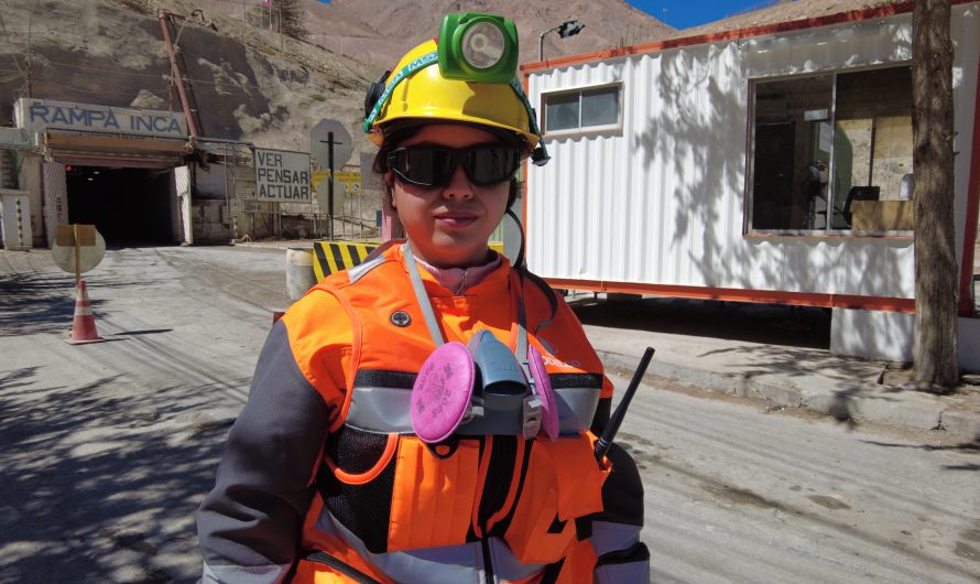 Codelco Salvador conmemora el Día Internacional de la Mujer con exhibición de emblemática película a la comunidad