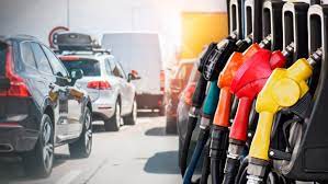 Precio de la bencina: reportan nuevo reajuste a los combustibles con alzas de hasta $12 por litro