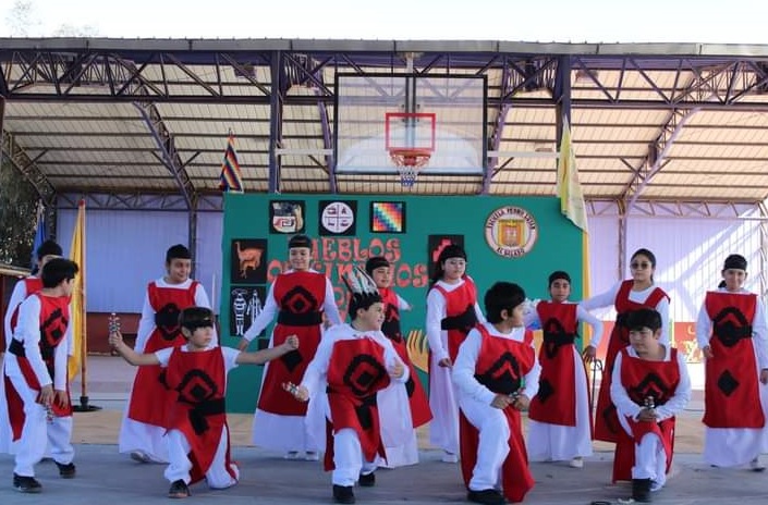 Escuela Pedro Luján del SLEP Atacama deslumbró a comunidad con actividades pedagógicas y baile tradicional de pueblos  originarios