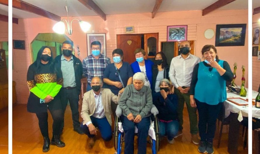 Municipalidad de diego almagro  celebro a los  mineros   en su dia