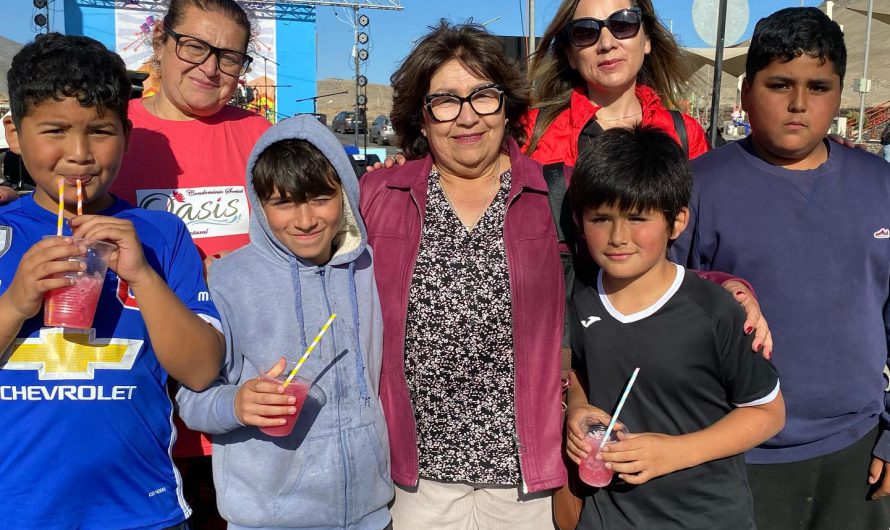 Vecinos del condominio Oasis de Chañaral disfrutaron de la  denominada Esquina Cultural