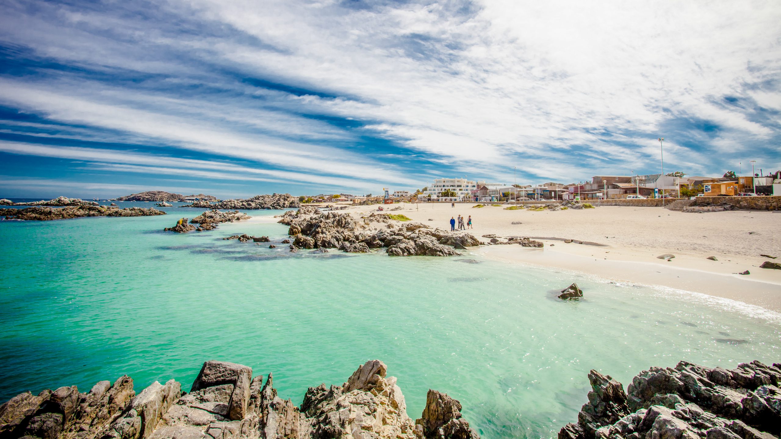 Bahía Inglesa encabeza lista de revista internacional como la mejor playa de Chile