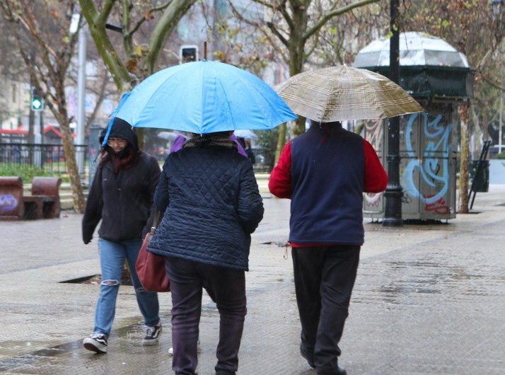 2 desaparecidos y más de 11 mil personas aisladas deja último balance por paso de sistema frontal
