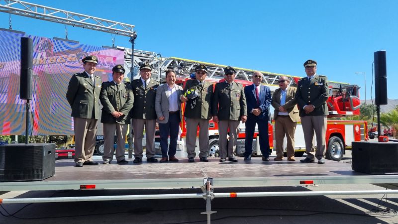 Gobierno Regional de Atacama entrega equipos de protección a la totalidad de los Bomberos de la región