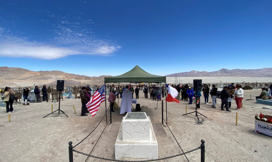 Familias de Potrerillos se volvieron a reunir en el cementerio para recordar a sus deudos