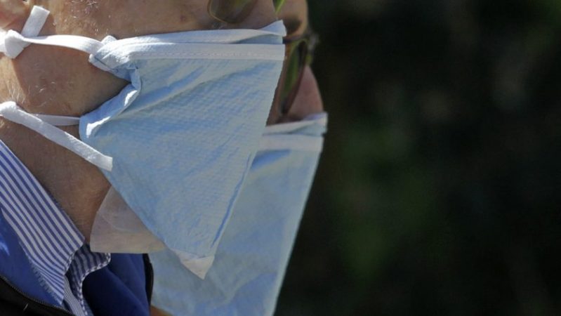 Mascarillas volverán a ser obligatorias en servicios de urgencias desde el 1 de abril