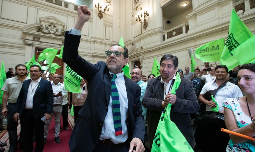 Jaime Mulet es proclamado candidato  presidencial por el FRVS