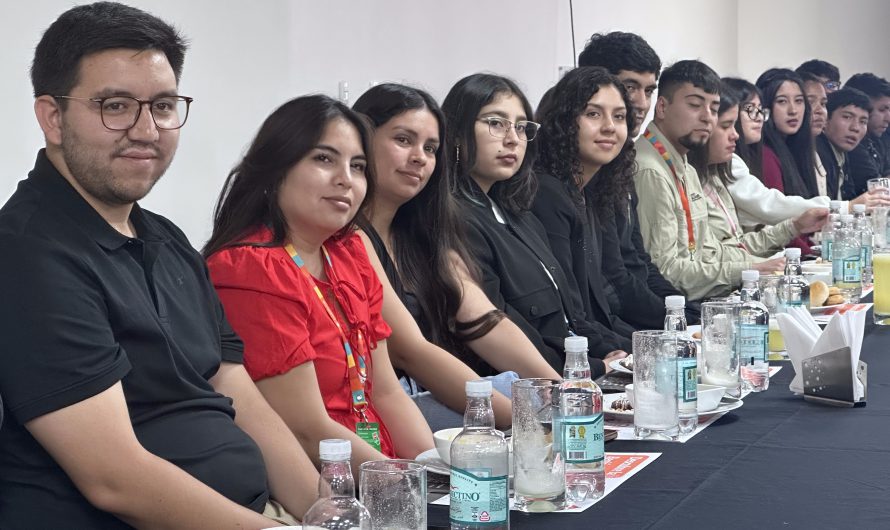 Codelco Salvador conmemora el Día del Practicante en encuentro divisional con sus estudiantes