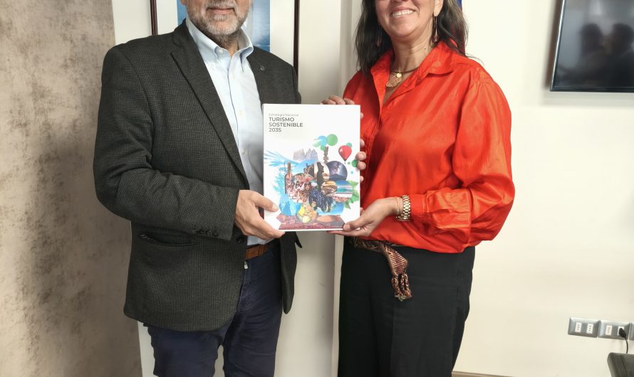 Diputado Jaime Mulet busca proteger patrimonios naturales y culturales de Atacama tras reunión con la subsecretaria de Turismo