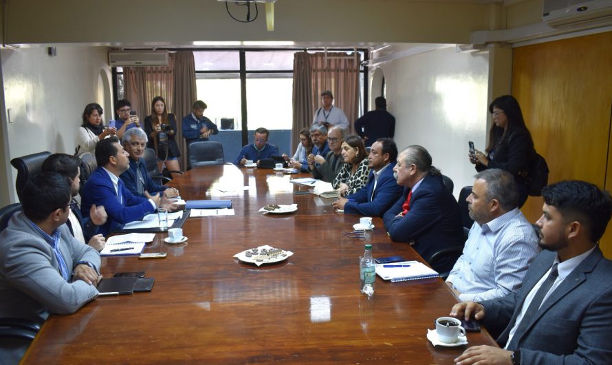 Más de 13. 500 millones de pesos, del Fondo de Royalty Minero, fue presentado a los alcaldes de la región de Atacama