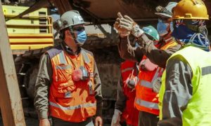 Huelga termina con bono millonario: minera pagará $23 millones a cada trabajador