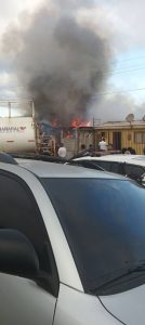 Incendio estructural afecta cuatro viviendas en Chañaral