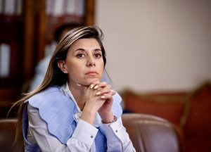 Senadora Cicardini: “Ausencia de un gabinete regional en funciones afecta incluso el traslado de pacientes y estudiantes de la región”