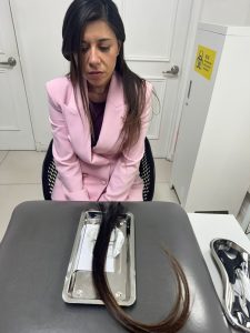 Senadora Cicardini (PS) se realiza test de pelo y presenta proyecto de examen de drogas obligatorio a senadores