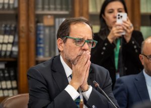 Mulet califica como “grave” la situación de Codelco y afirma que “no es culpa sólo de Pacheco, es una responsabilidad de muchos años”