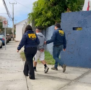 PDI ATACAMA DETUVO A AUTOR DE HOMICIDIO FRUSTRADO EN LOCAL NOCTURNO DE VALLENAR