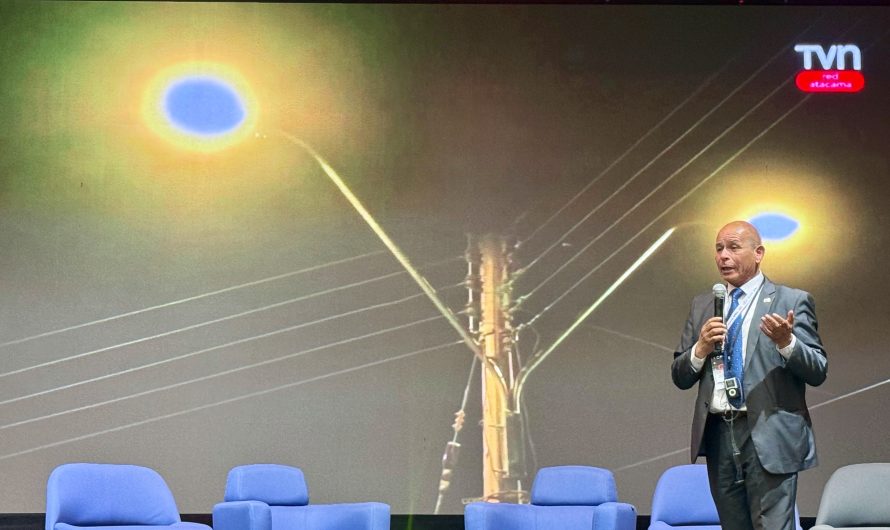 Alcalde Mario Araya expone experiencia de Diego de Almagro en importante congreso internacional sobre iluminación pública y ciudades del futuro