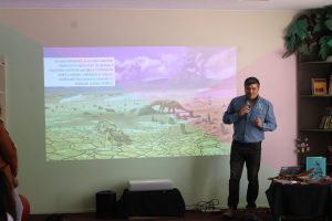 Diego de Almagro fue escenario del lanzamiento del libro “Hace  millones de años en Atacama”