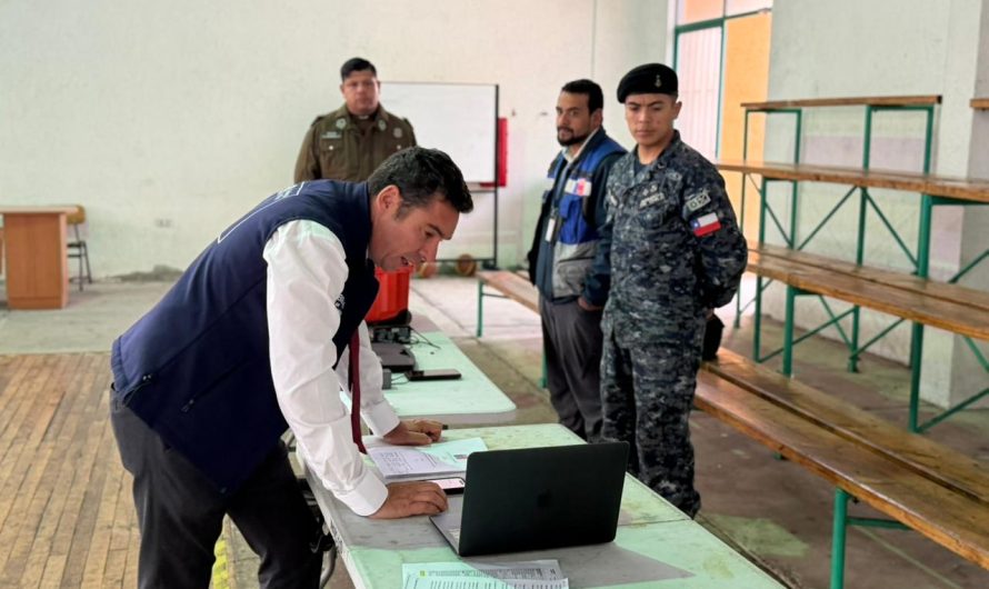 DELEGADO PROVINCIAL DE CHAÑARAL SEBASTIÁN URREJOLA LIDERÓ SIMULACIÓN PARA FORTALECER LA RESPUESTA ANTE UNA EVENTUAL  EMERGENCIA POR TSUNAMI