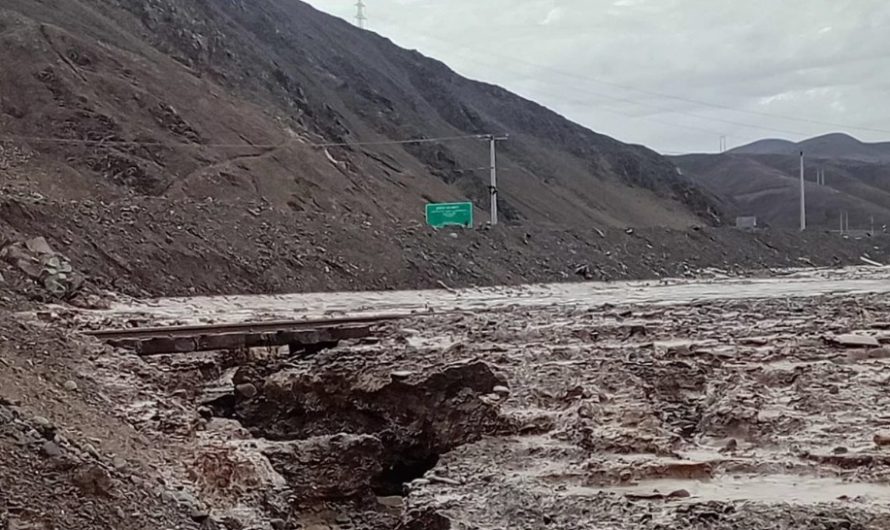 Corte de tránsito entre Diego de Almagro y El Salvador tras activación de quebradas en rutas C-13 y C-141